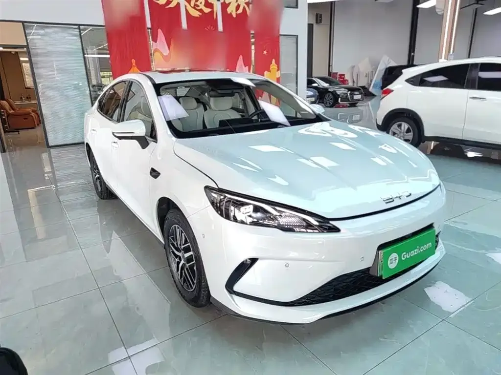 BYD Seal 05 DM-i — фото 6