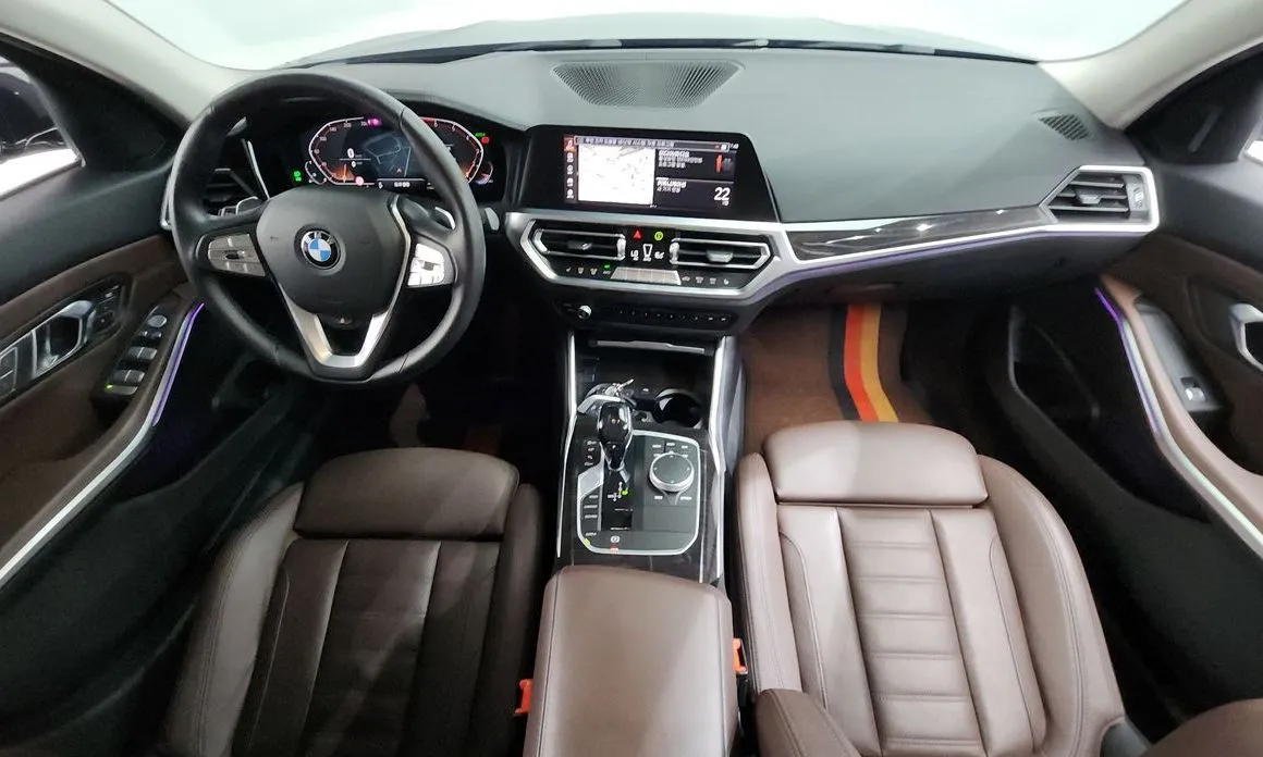 BMW 3-Series 2021 из KR, фото 6
