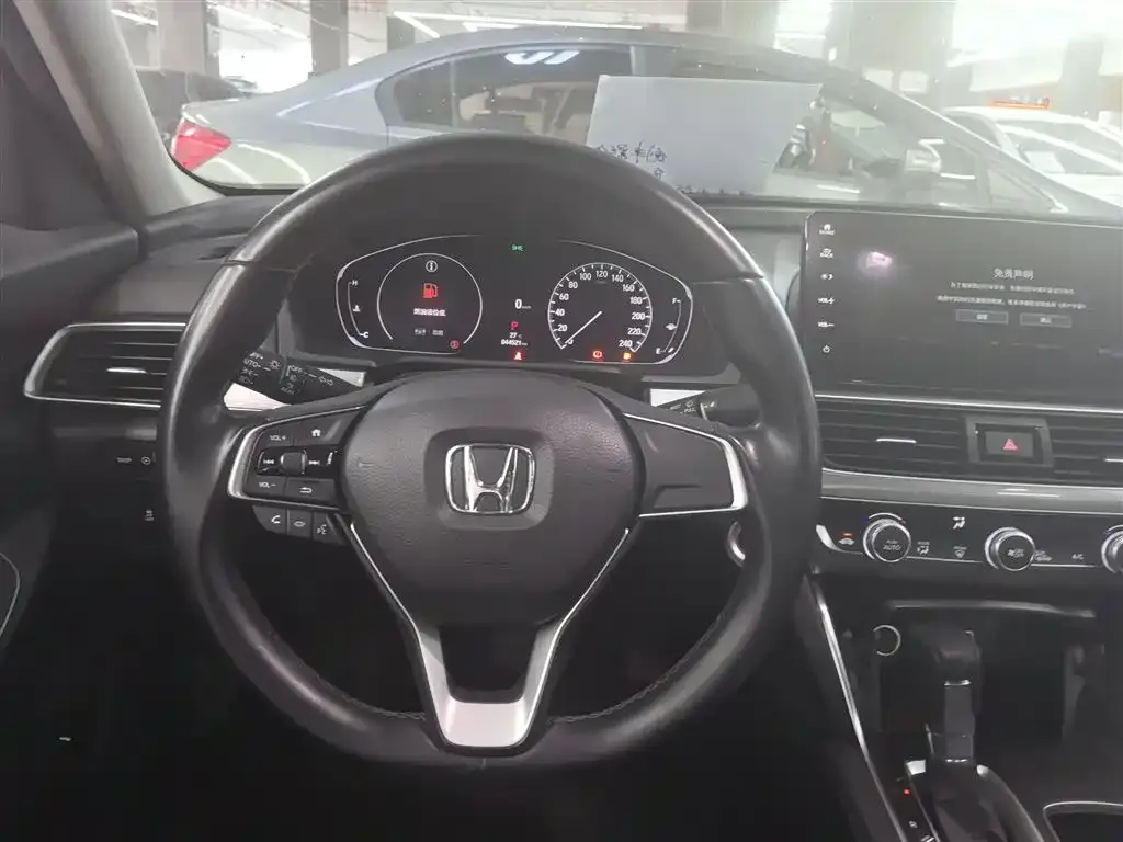 Honda Accord — фото 6