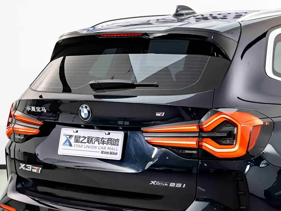 BMW X3 — фото 9