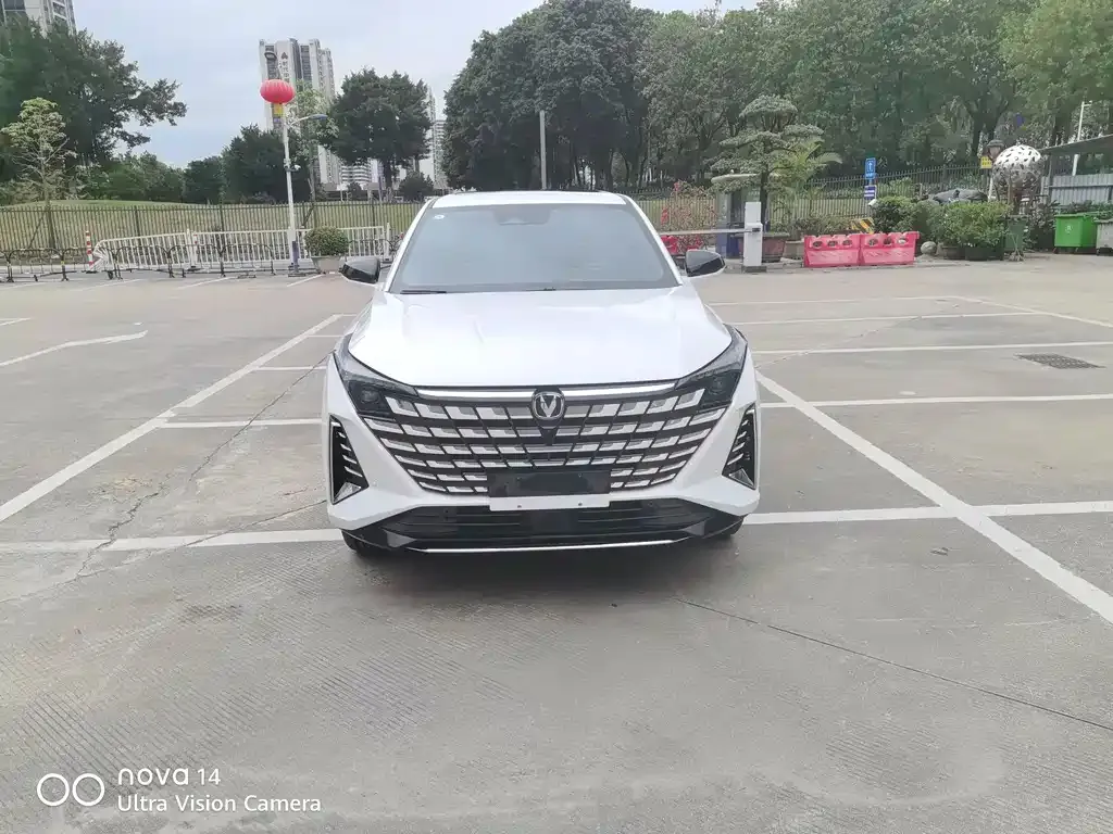 Changan UNI-Z 2024 из CN, фото 7