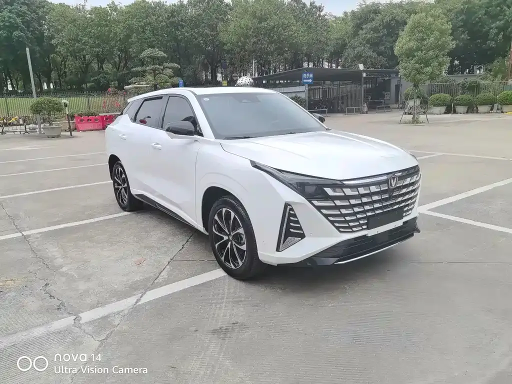 Changan UNI-Z 2024 из CN, фото 8