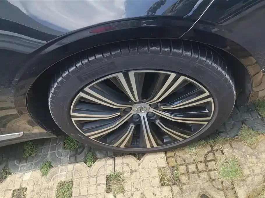Volvo S90 — фото 10