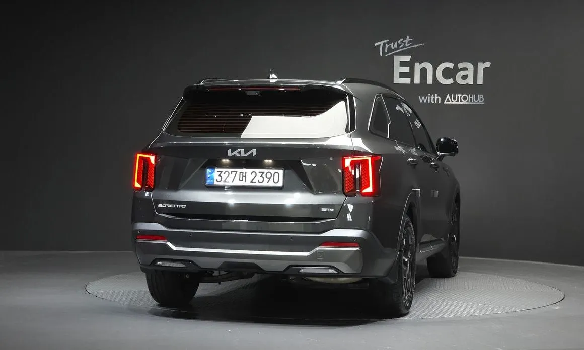 Kia Sorento — фото 8