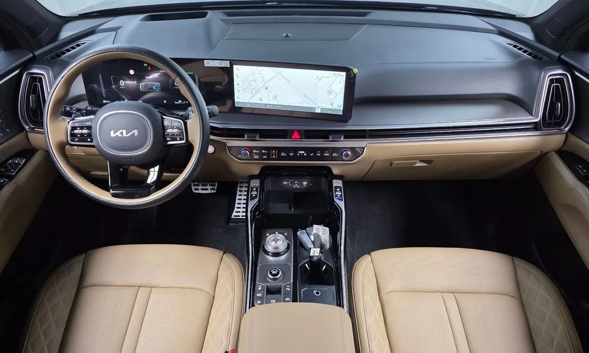 Kia Sorento — фото 6