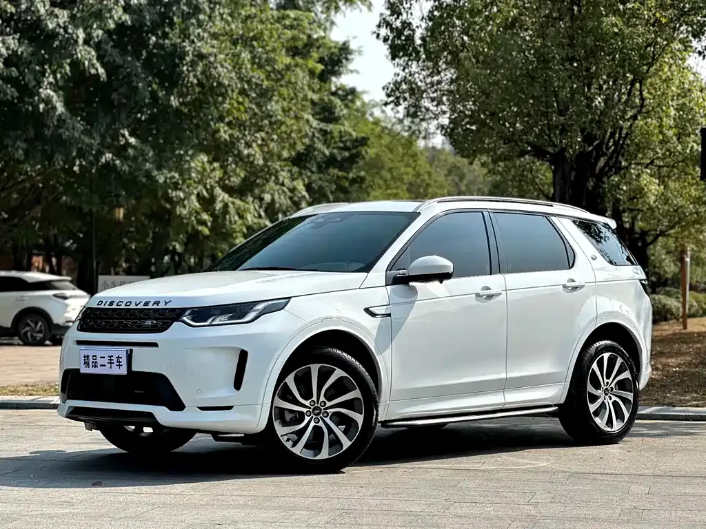 Land Rover Discovery Sport — фото 1