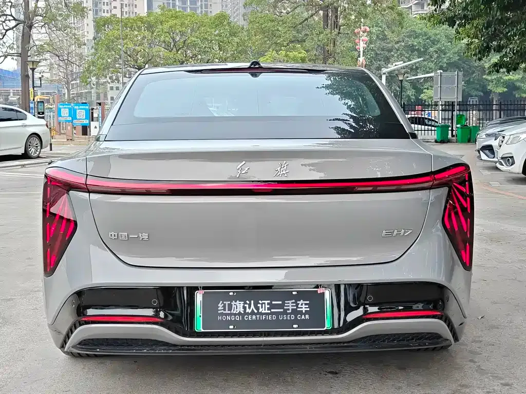 Hongqi EH7 2025 из CN, фото 6