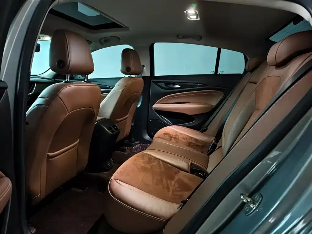 Buick Regal 2023 из CN, фото 3