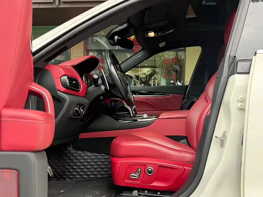 Maserati Levante 2021 из CN, фото 3