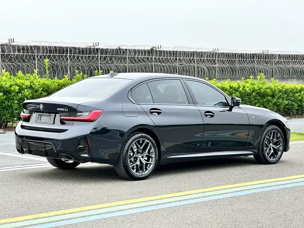 BMW 3 Series — фото 10