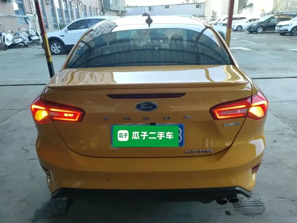 Ford Focus 2023 из CN, фото 5