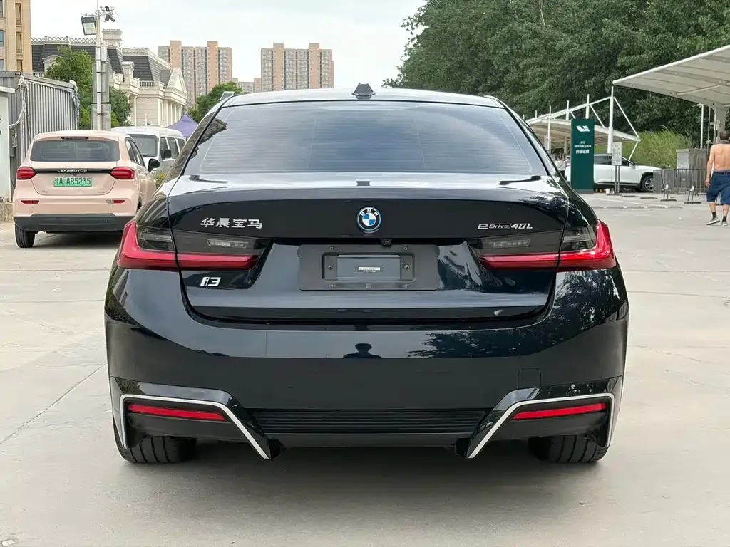 BMW i3 — фото 4