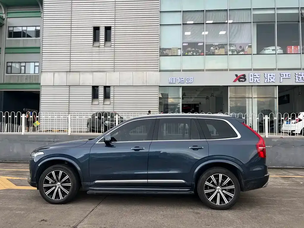 Volvo XC90 2021 из CN, фото 9