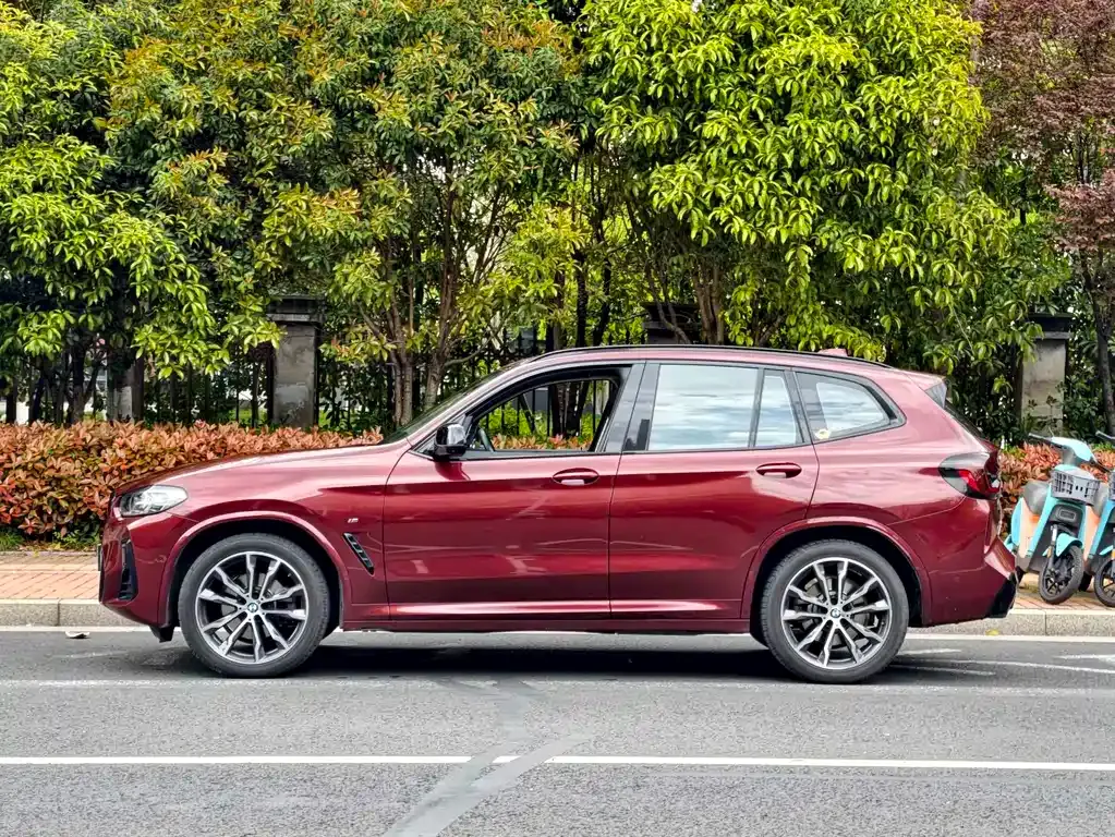 BMW X3 — фото 9
