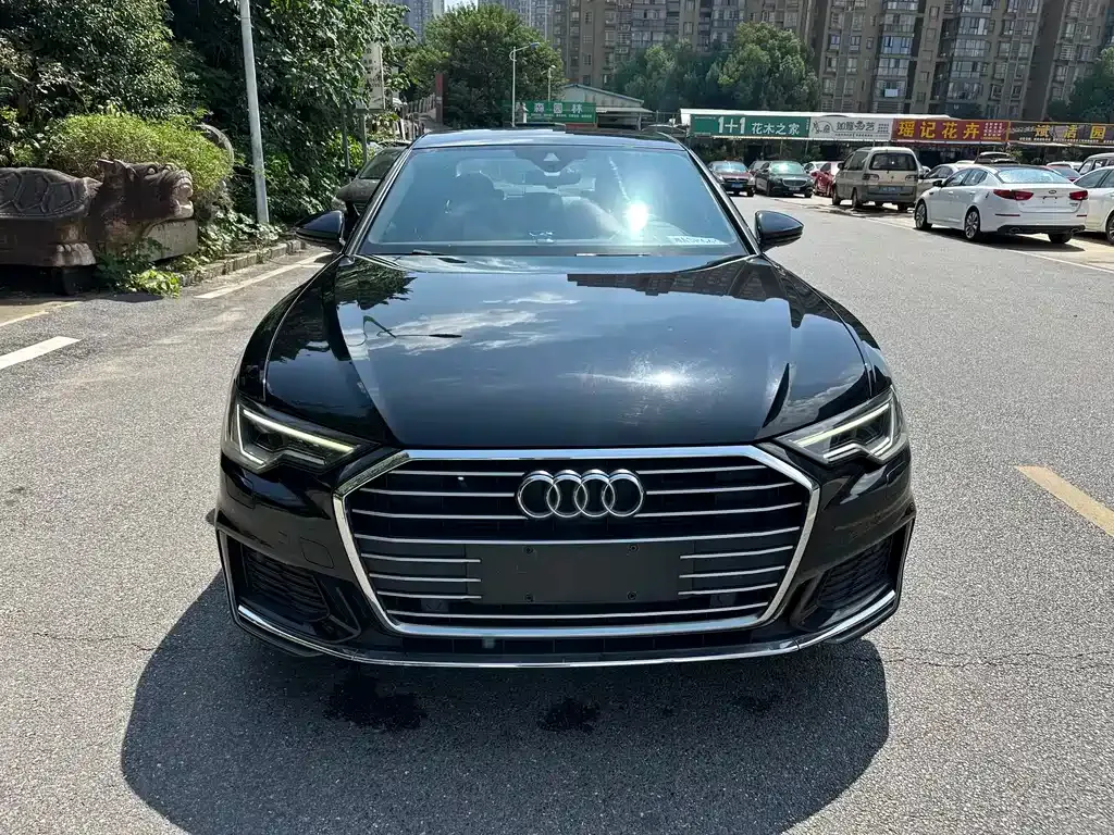 Audi A6L — фото 7