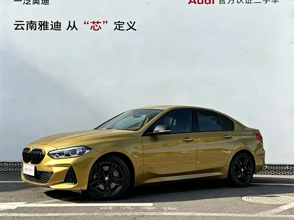 BMW 1 Series — фото 1