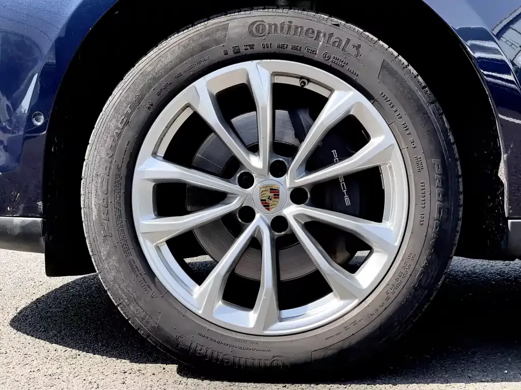 Porsche Macan — фото 6