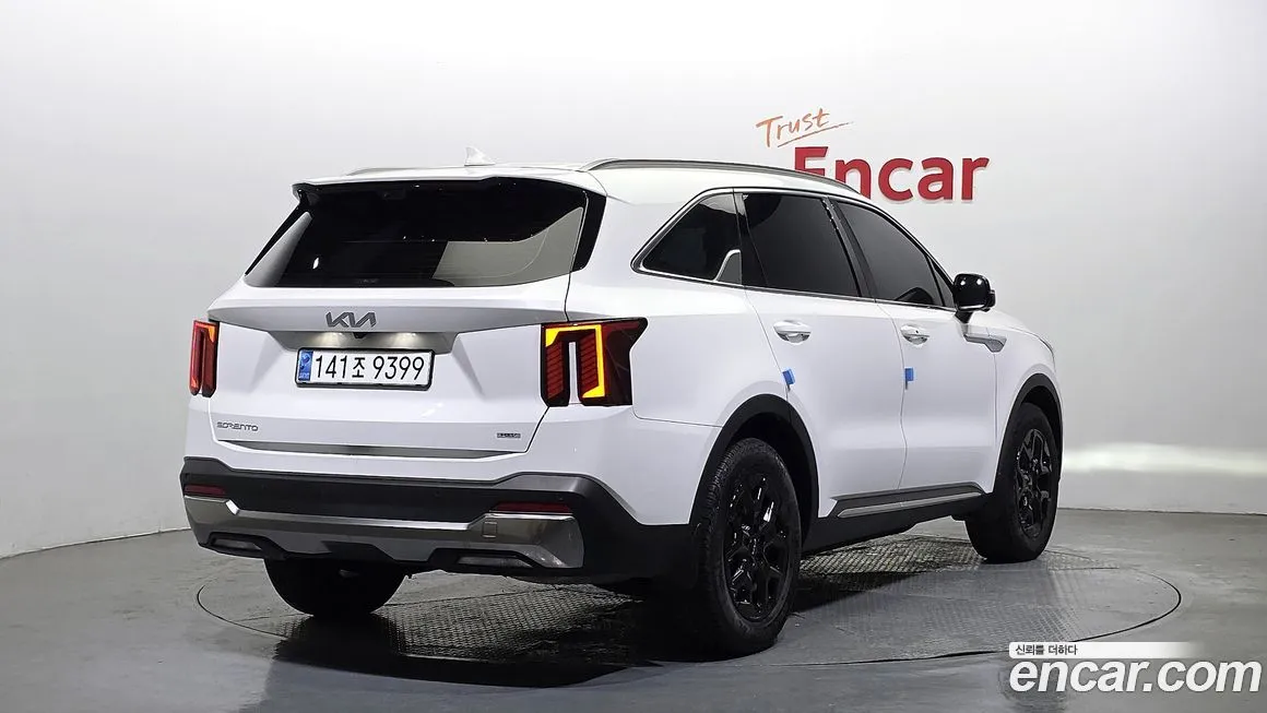 Kia Sorento — фото 4