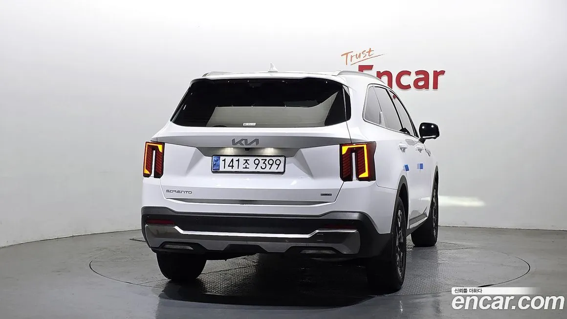 Kia Sorento — фото 9