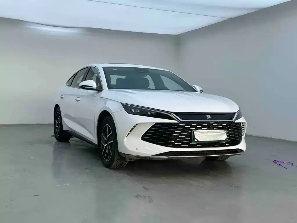 BYD Qin L — фото 1