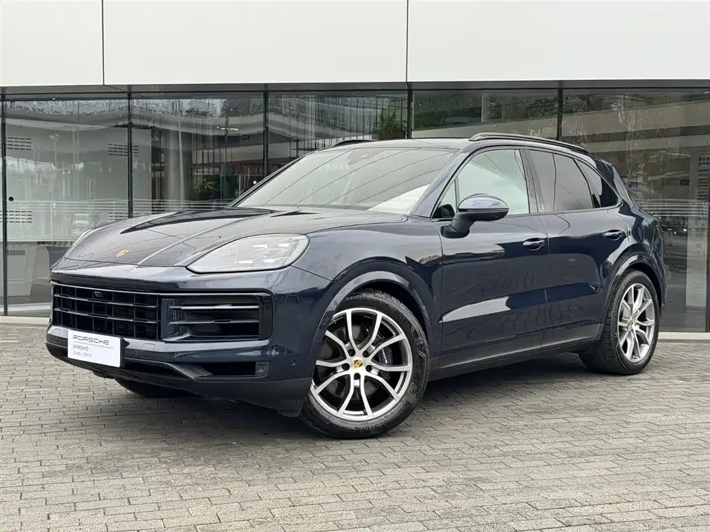 Porsche Cayenne — фото 1