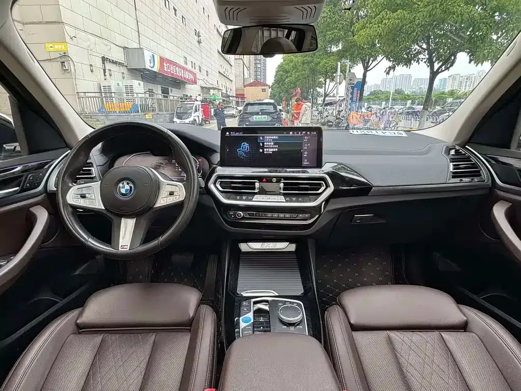 BMW iX3 2026 из CN, фото 5