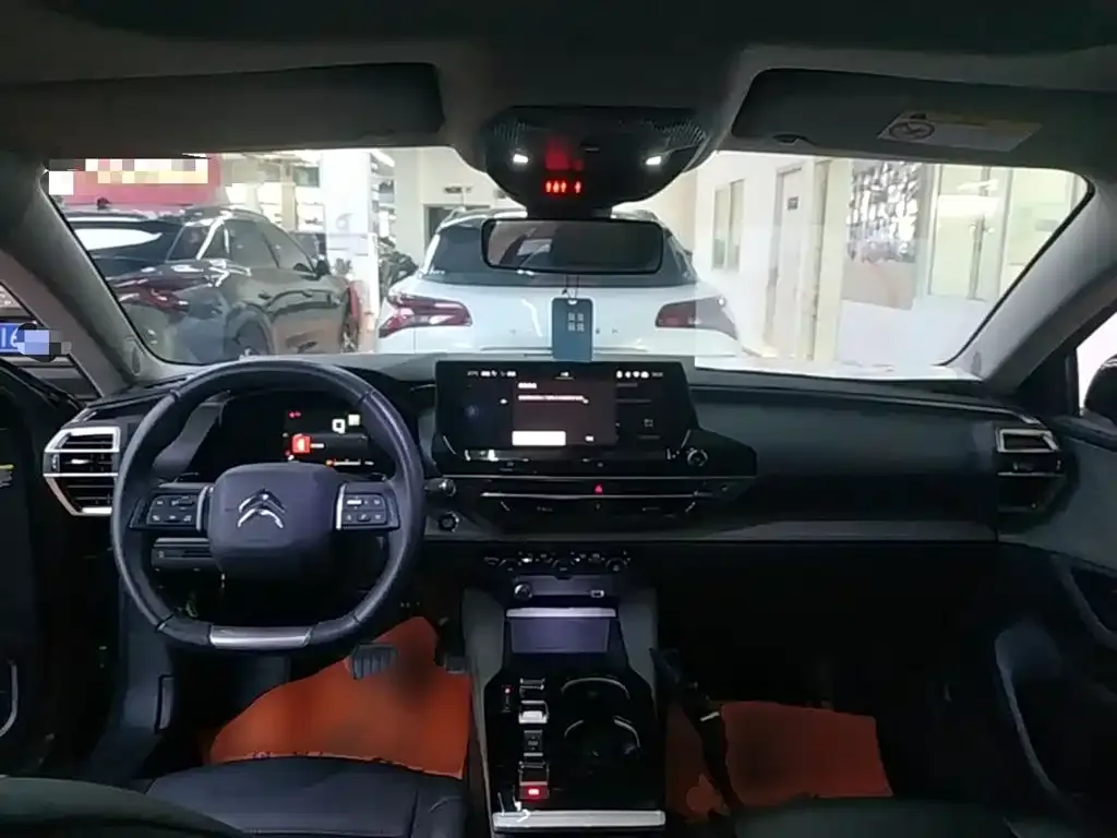 Citroen C5 X 2024 из CN, фото 5