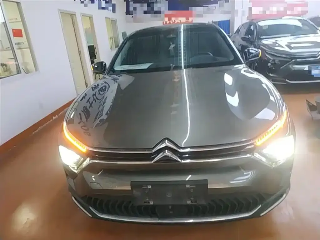 Citroen C5 X 2024 из CN, фото 2