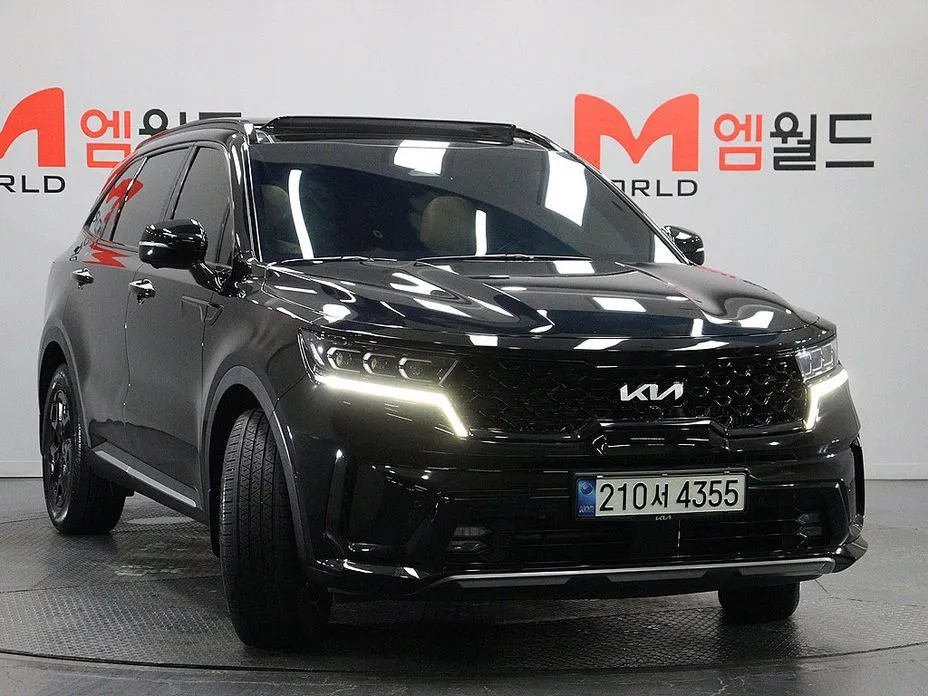 Kia Sorento — фото 7