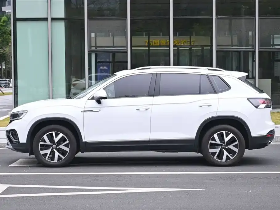 Volkswagen Tayron 2023 из CN, фото 3