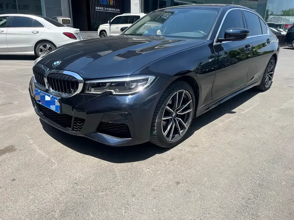 BMW 3 Series — фото 1