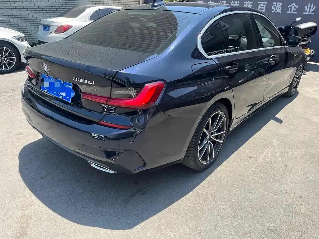 BMW 3 Series — фото 10