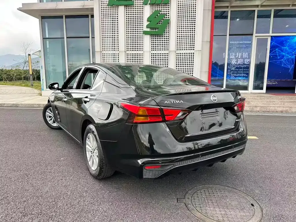 Nissan Teana 2021 из CN, фото 4