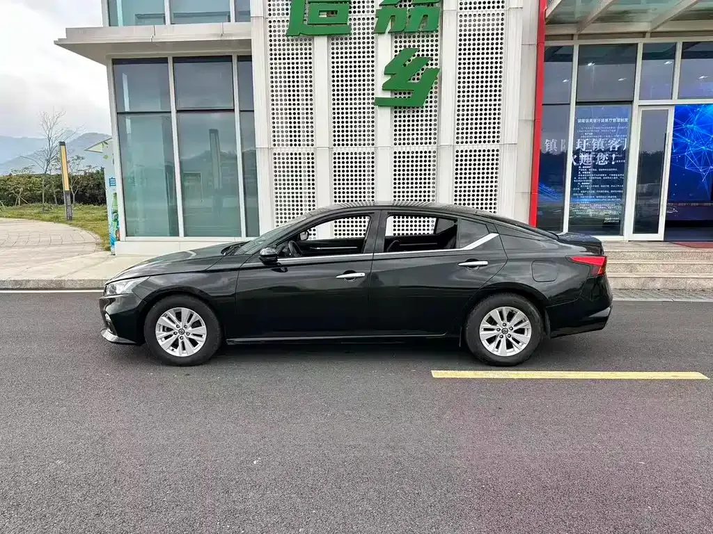 Nissan Teana 2021 из CN, фото 7