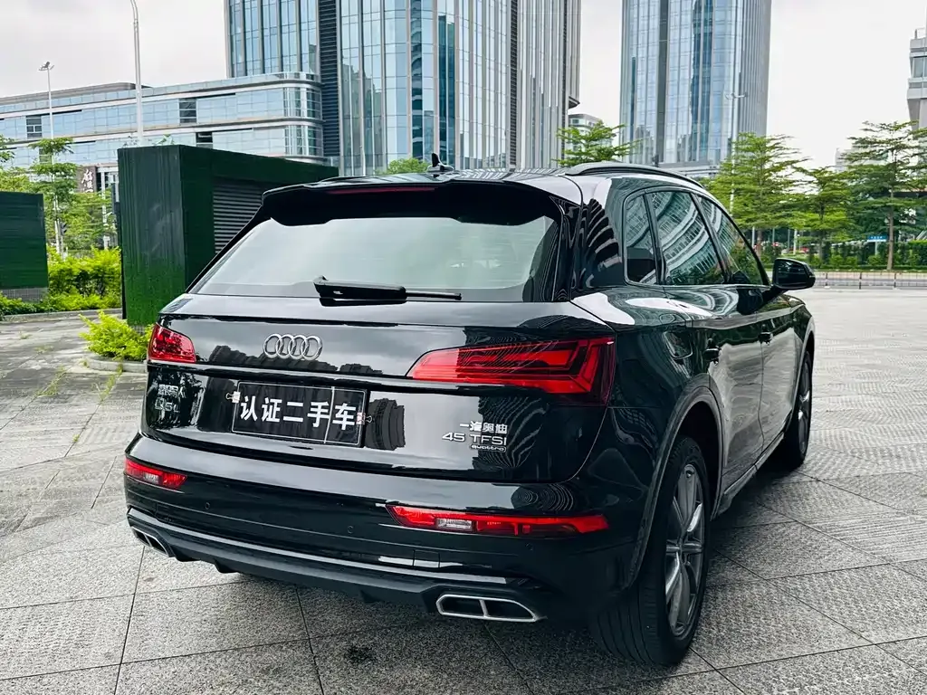 Audi Q5L 2024 из CN, фото 8