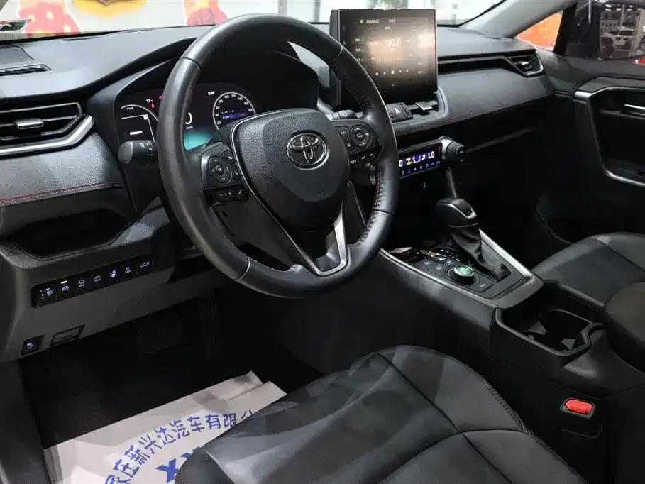 Toyota Wildlander New Energy 2022 из CN, фото 10