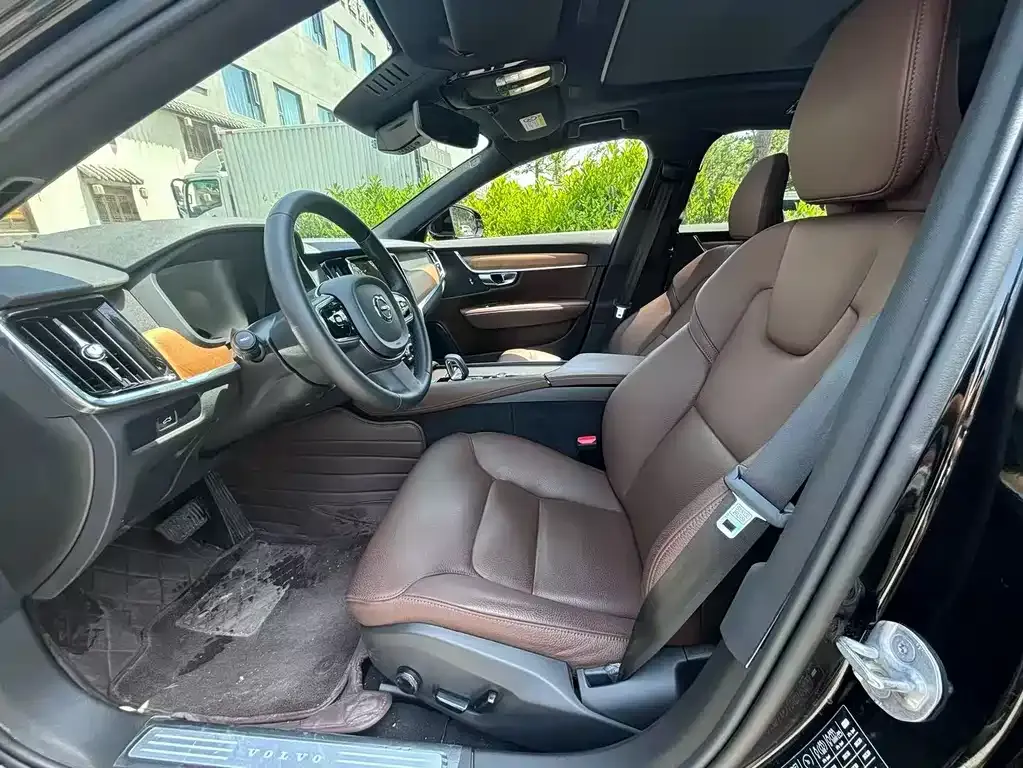 Volvo S90 — фото 2