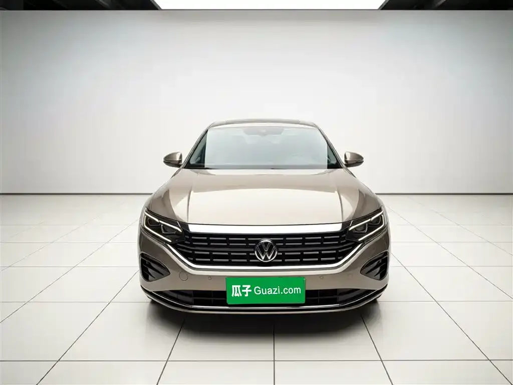Volkswagen Passat — фото 4