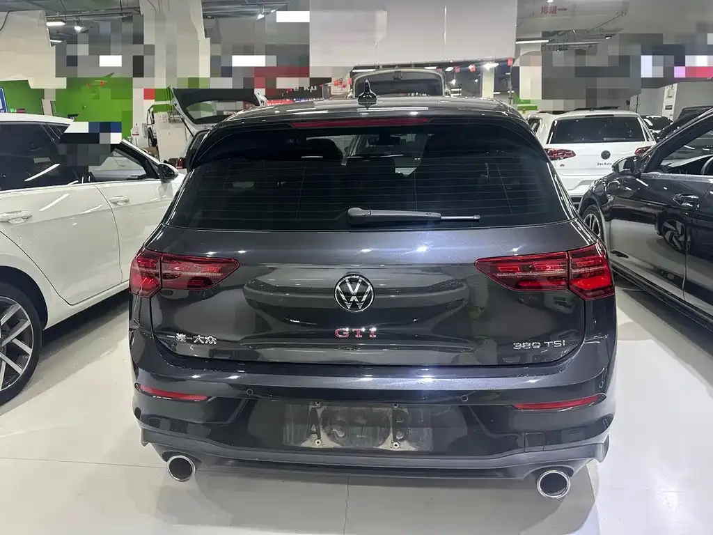 Volkswagen Golf GTI — фото 5
