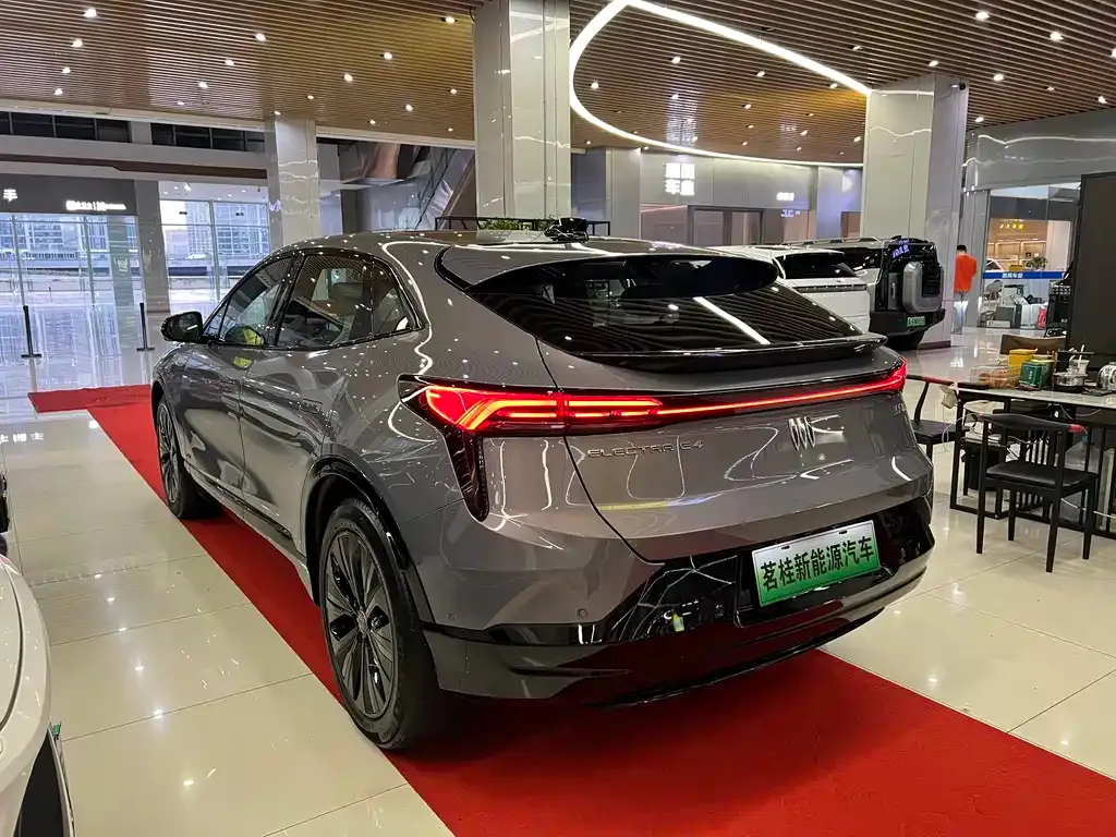 Buick E4 2024 из CN, фото 3