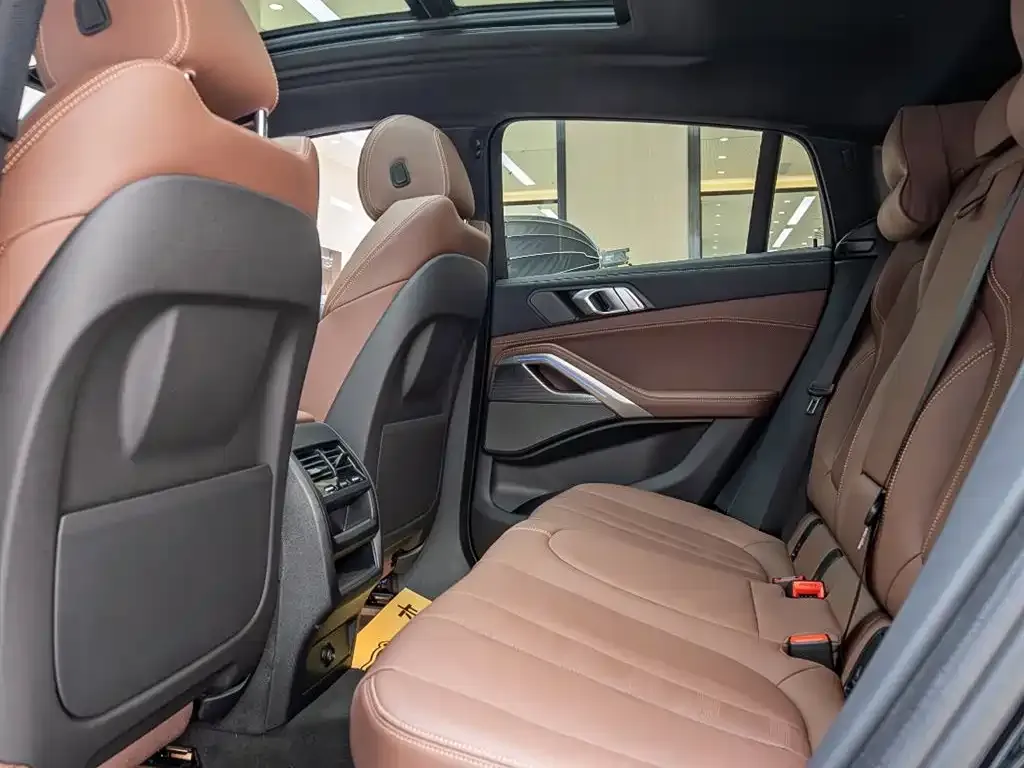 BMW X6 2022 из CN, фото 3