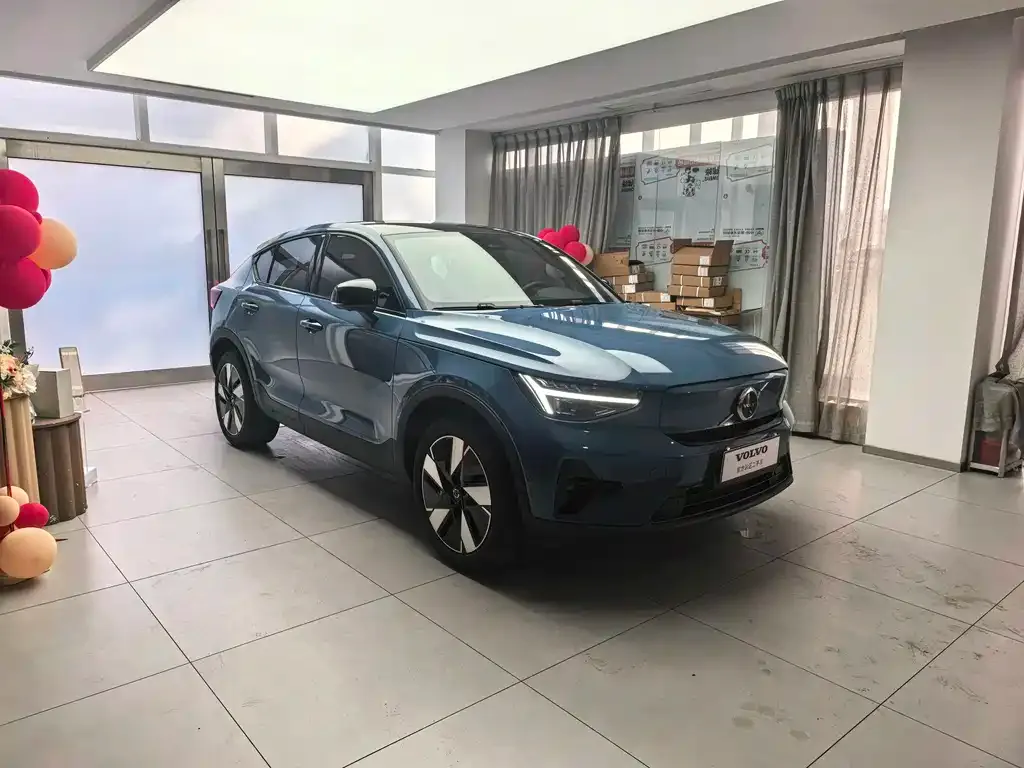 Volvo C40 2024 из CN, фото 7
