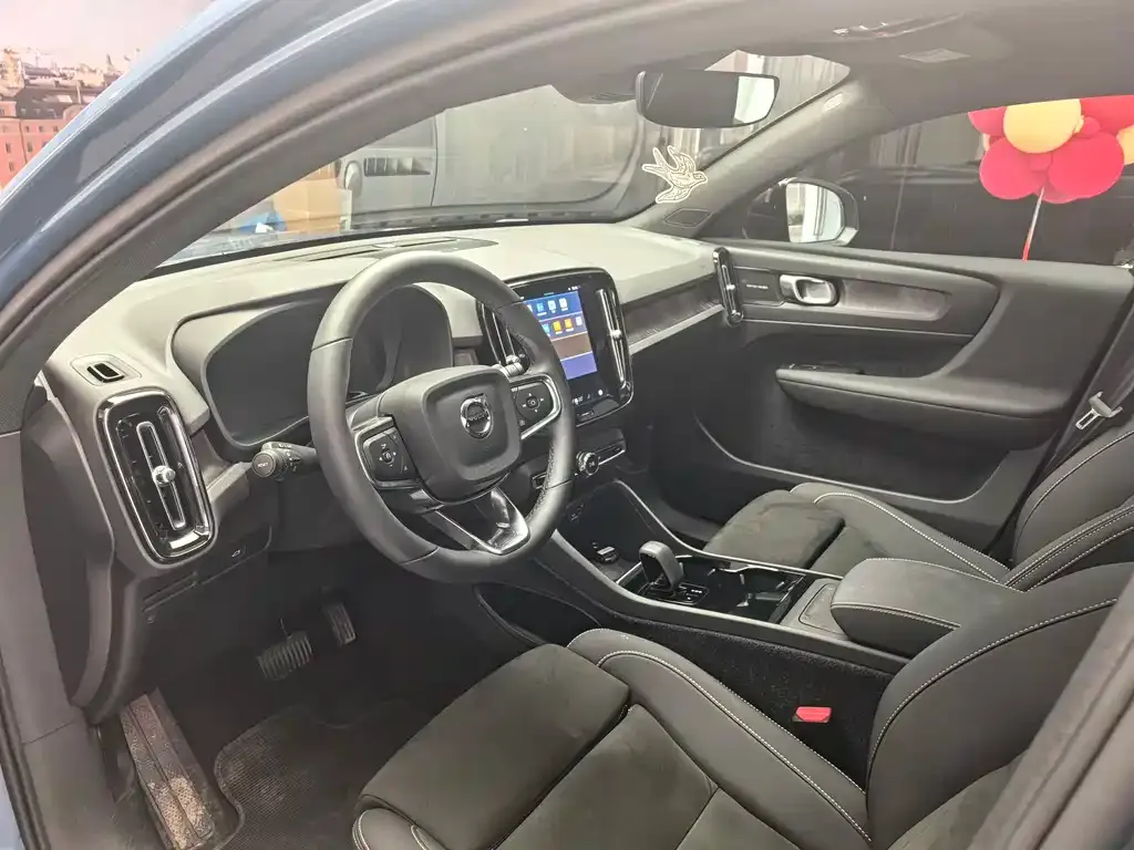 Volvo C40 2024 из CN, фото 10