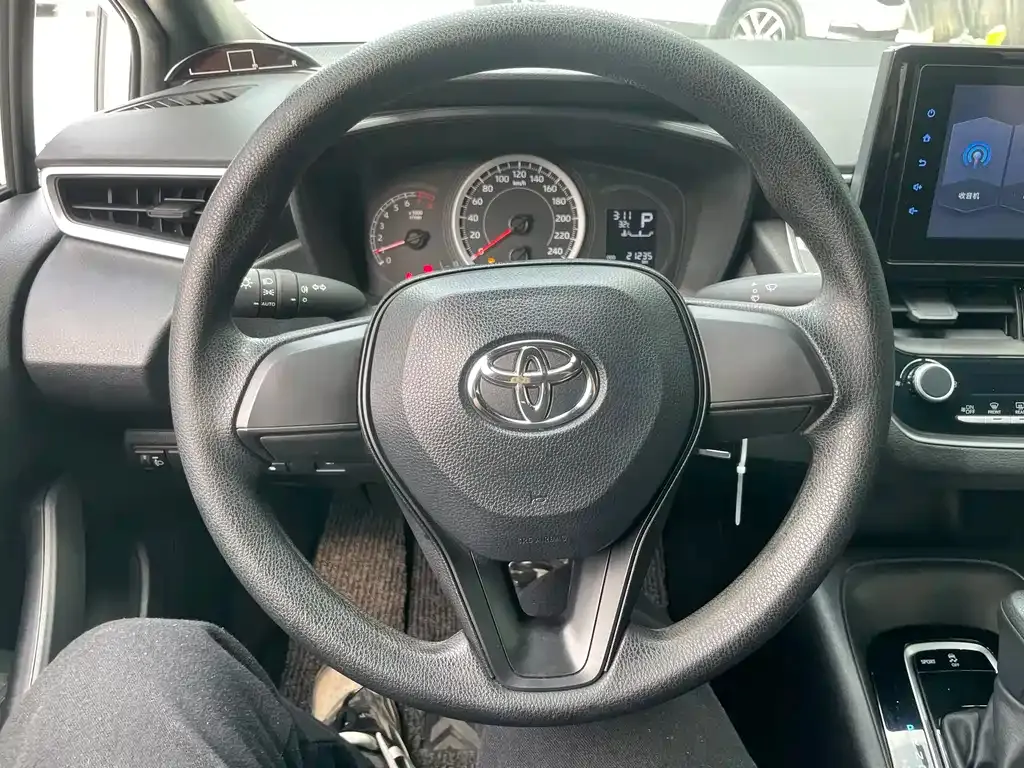 Toyota Levin — фото 10