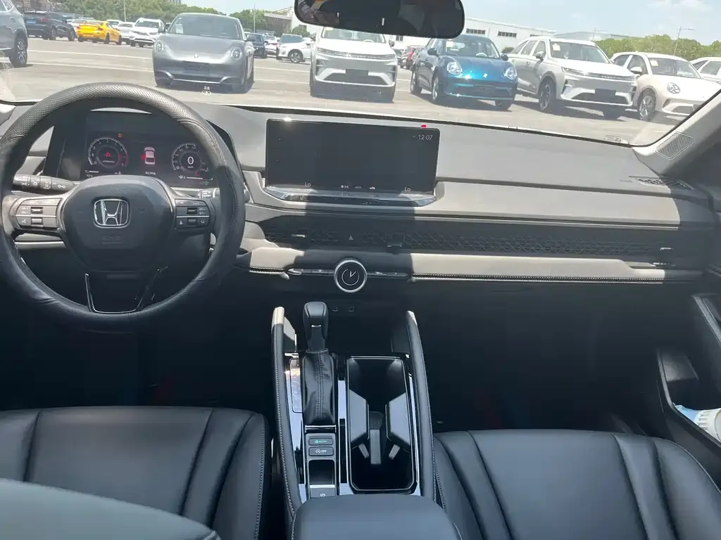 Honda Accord 2025 из CN, фото 2