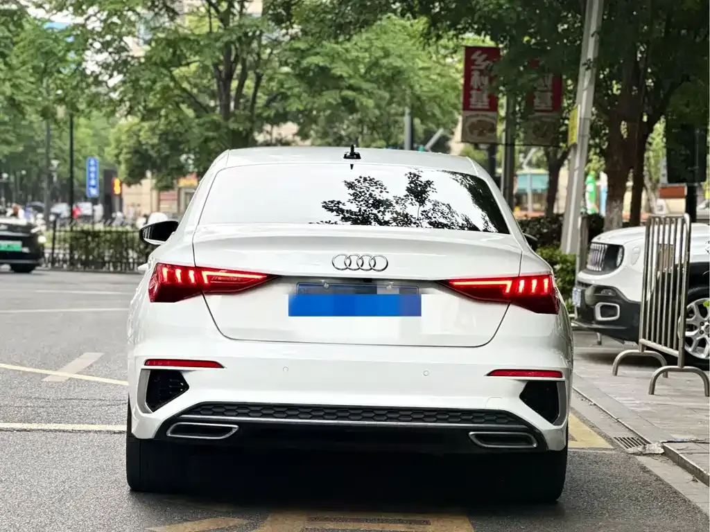 Audi A3 — фото 2