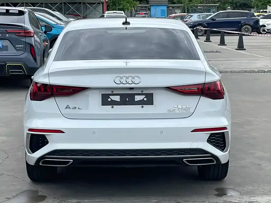 Audi A3 — фото 9