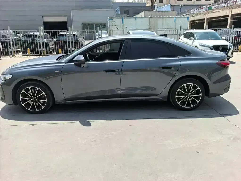 Audi A5L 2025 из CN, фото 9