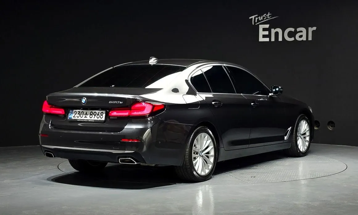 BMW 5-Series 2021 из KR, фото 5