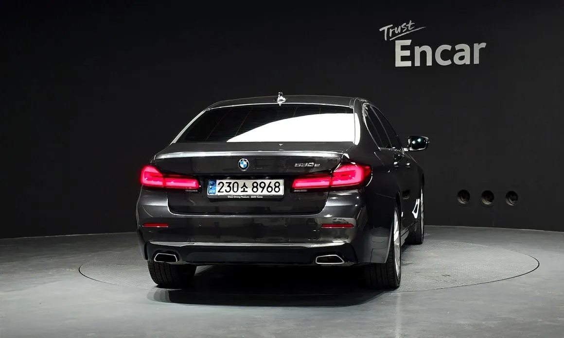 BMW 5-Series 2021 из KR, фото 4
